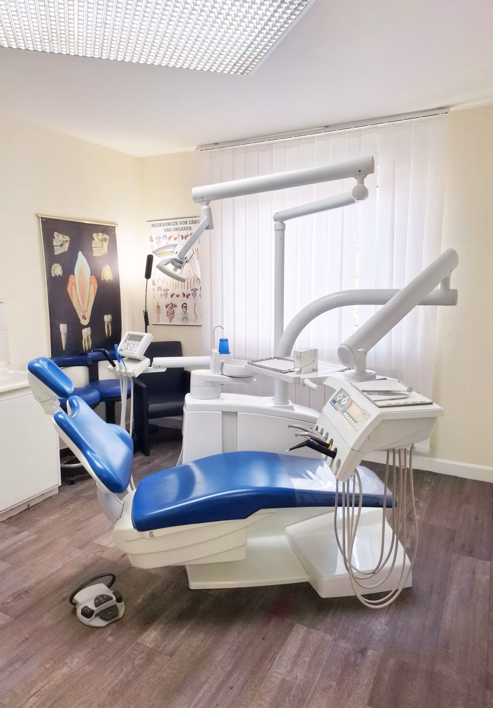 praxis_neu_behandlungsraum1 Behandlungszimmer 2